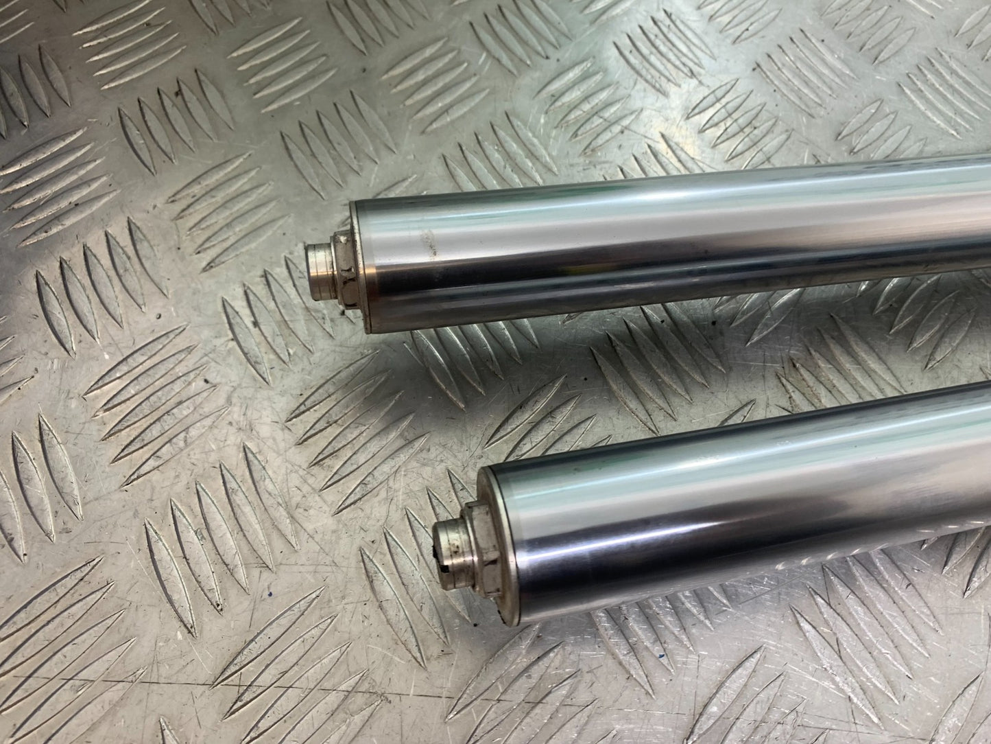 TRIUMPH 1050 SPRINT ST FORKS   YEAR 2004-2007 (CMB1197)