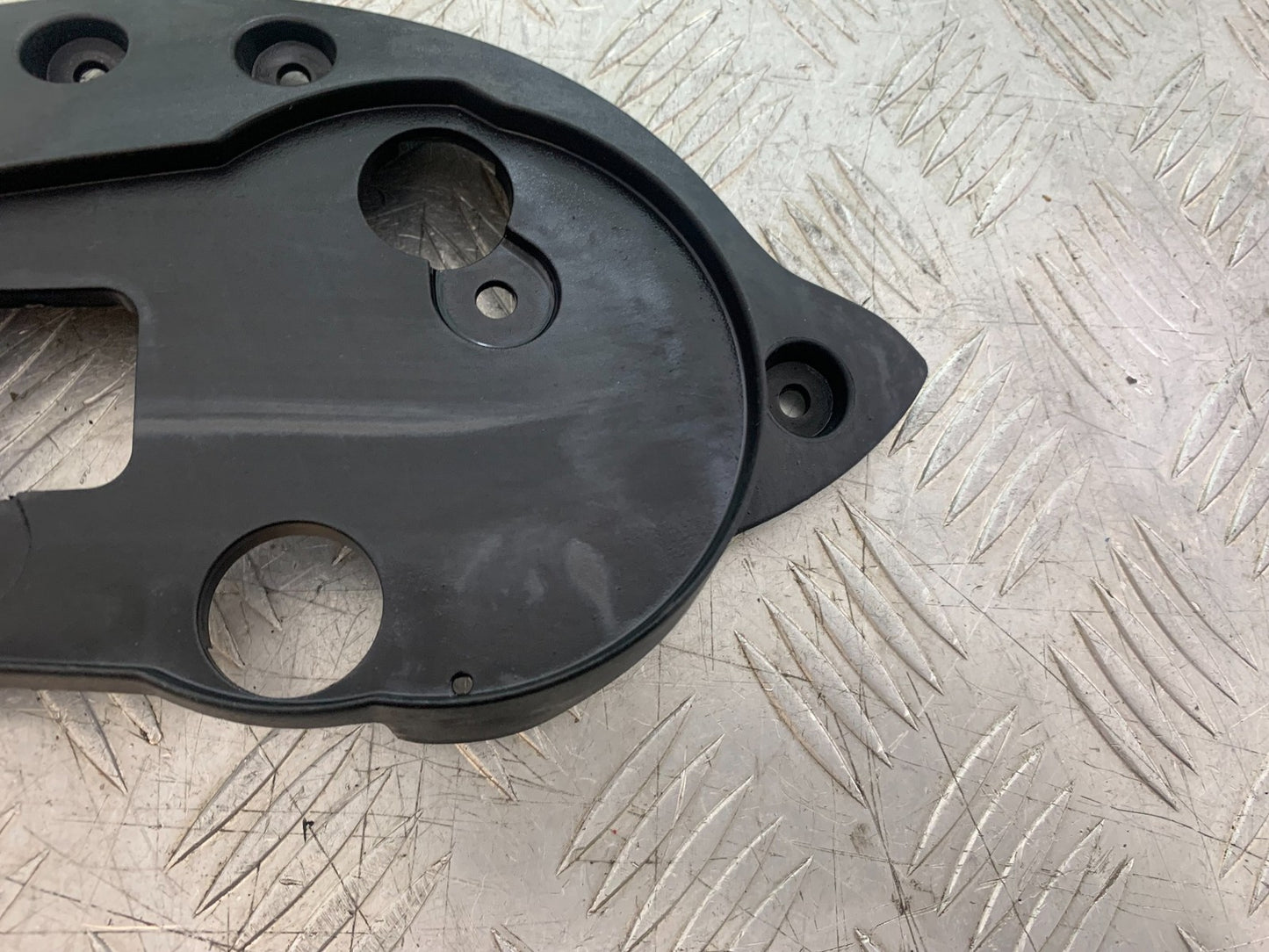 TRIUMPH 675 STREET TRIPLE R CLOCK MOUNTING PANEL YEAR 2013 - 2016 (CMB1221)
