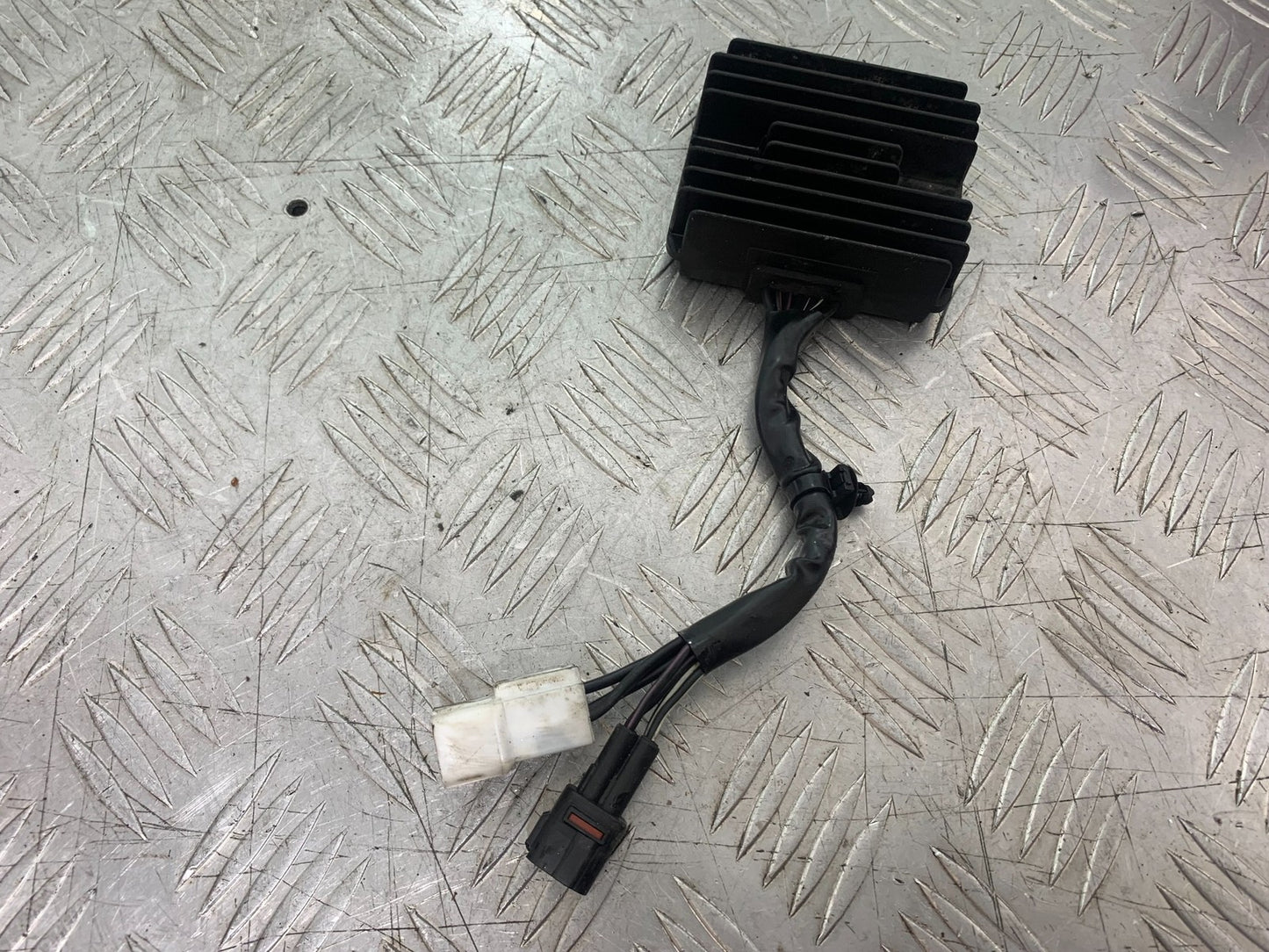 SUZUKI GW250 GW 250 INAZUMA REGULATOR  YEAR 2013-2018 (CMB1205)