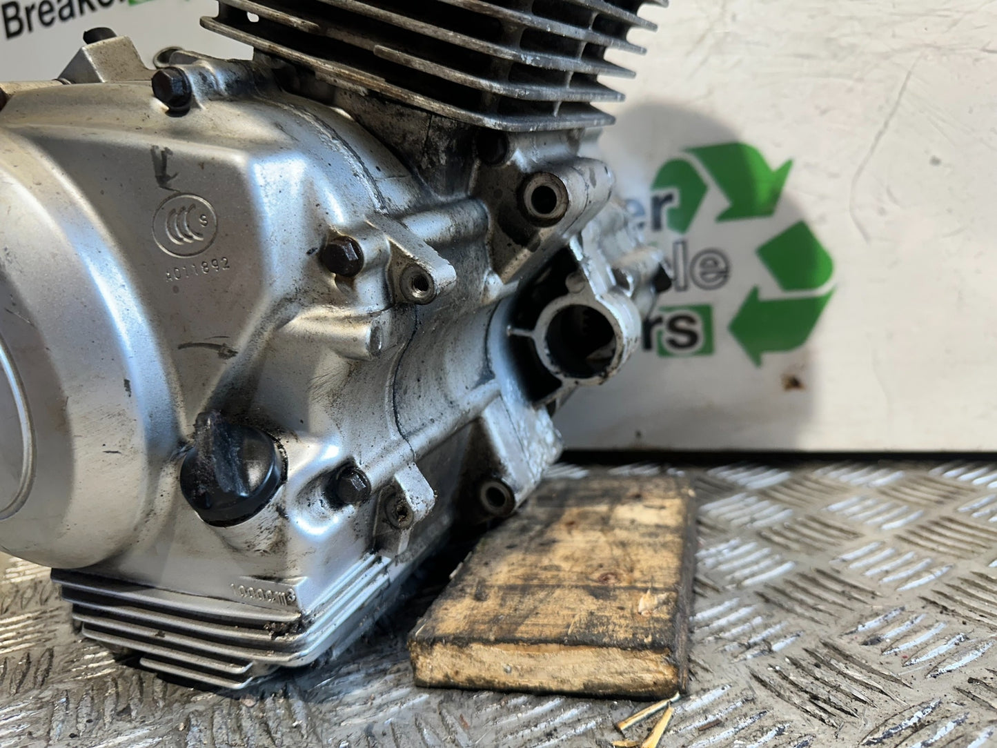 YAMAHA YBR125 YBR 125 ENGINE YEAR 2010-2017 (CMB1163)