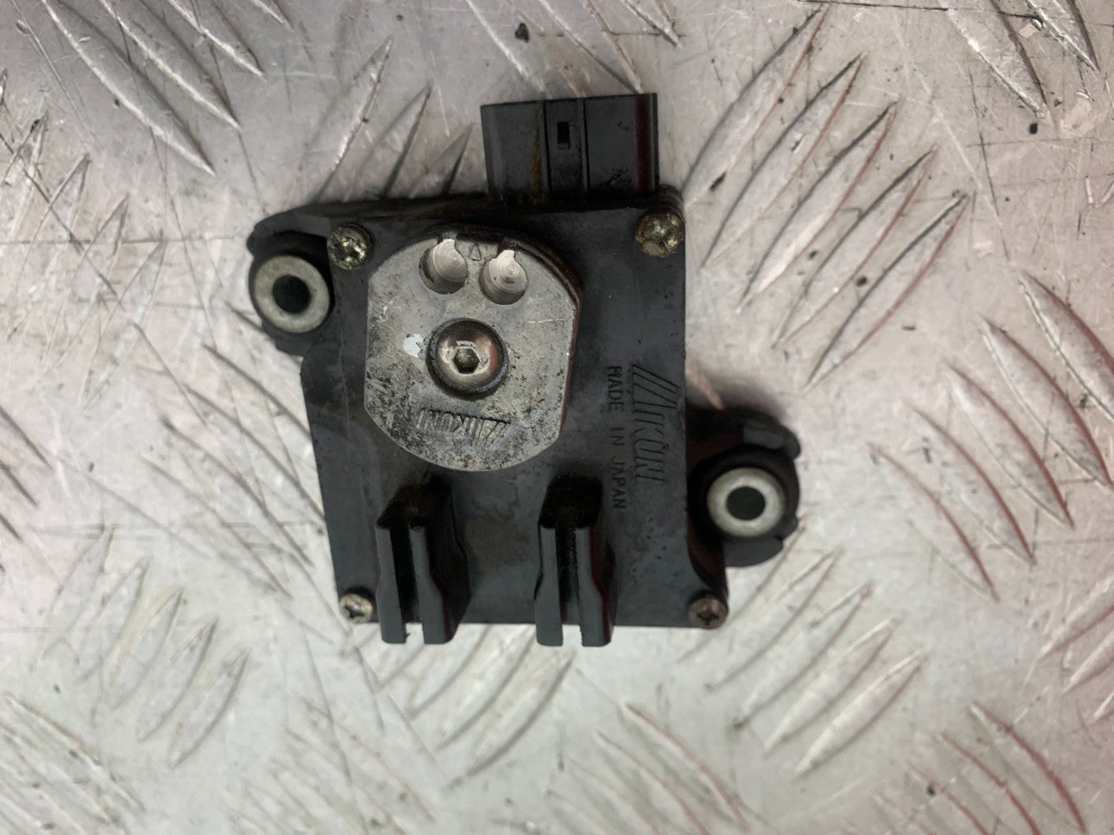 APRILIA TUONO 1000 V4R EXHAUST SERVO MOTOR   YEAR 2011-13  (CMB1331)