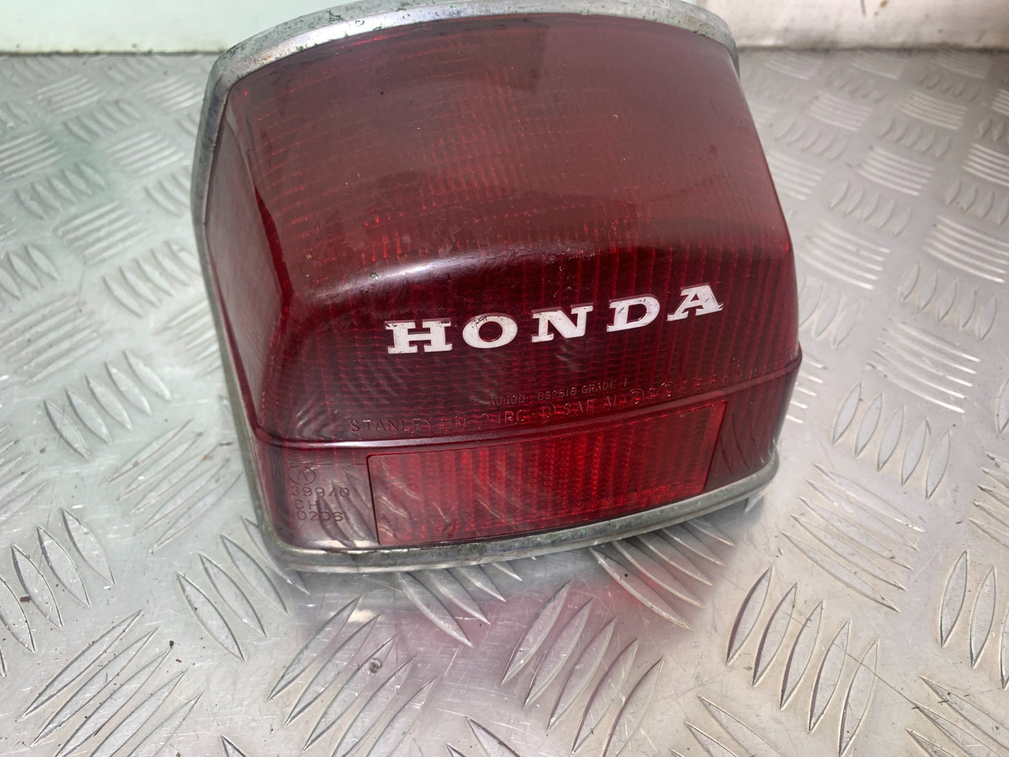 HONDA CX500 CX 500 REAR LIGHT  YEAR 1978 1981 (CMB1137)
