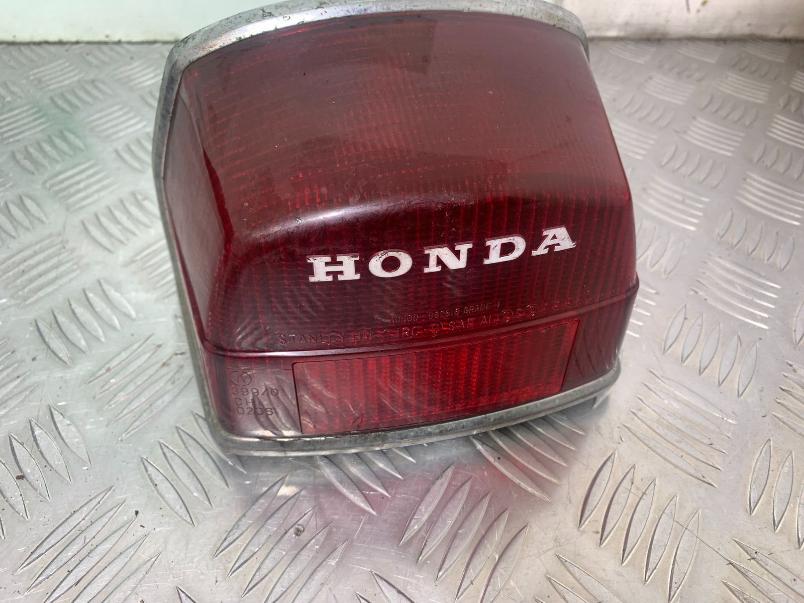 HONDA CX500 CX 500 REAR LIGHT  YEAR 1978 1981 (CMB1137)