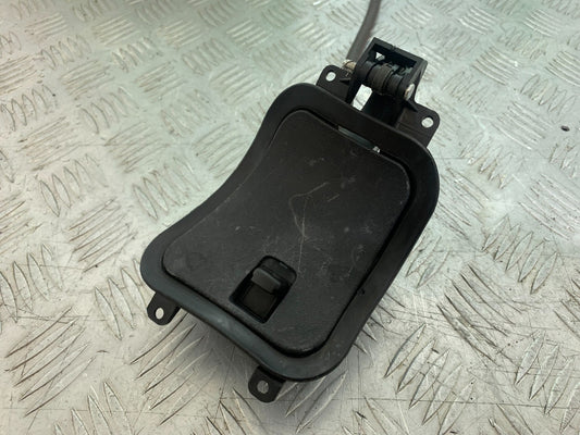 YAMAHA XMAX 250 XMAX 250 PETROL CAP  LID AND COVER YEAR 2006-09 (CMB1201)