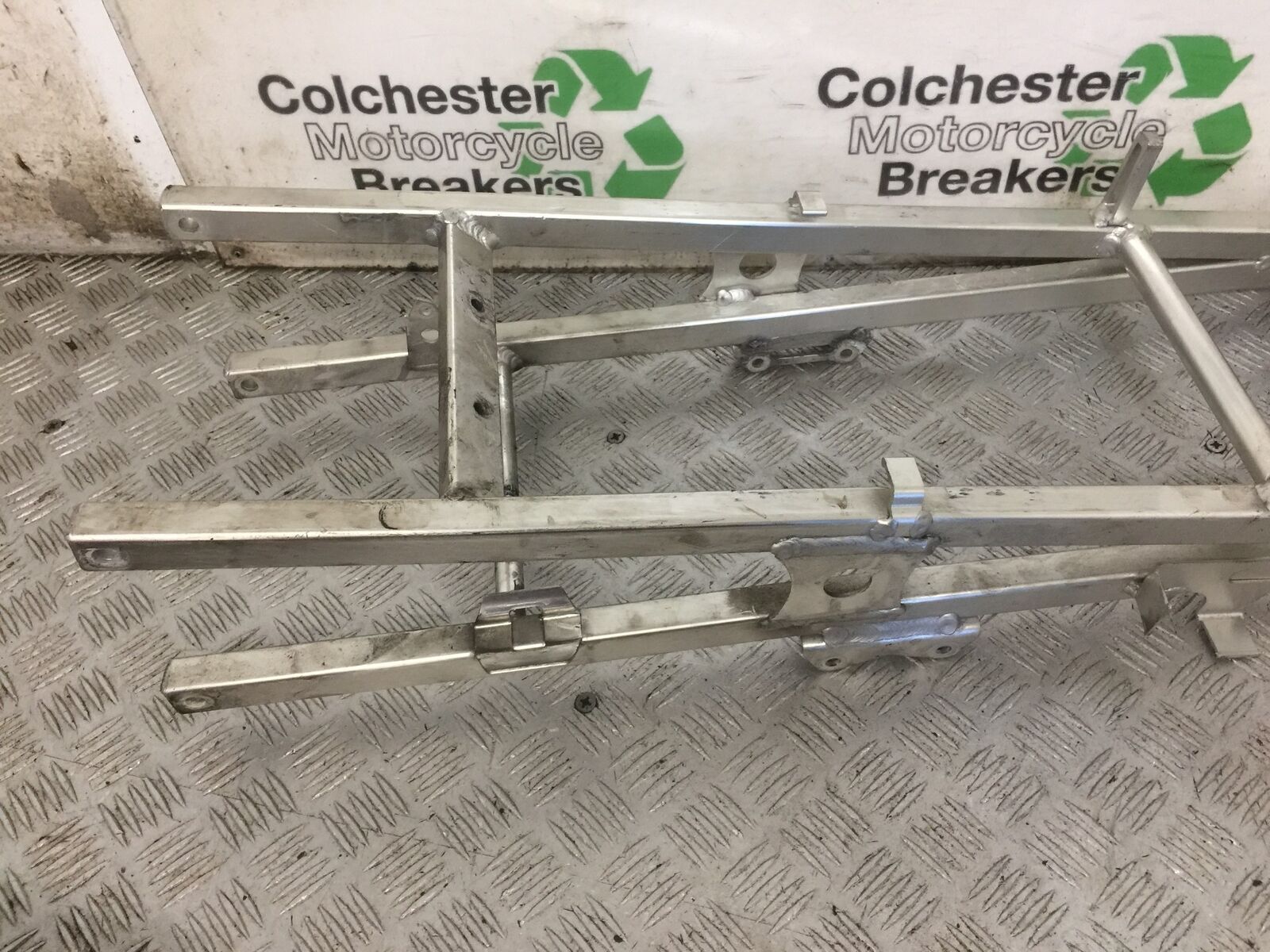 HONDA CBR600 CBR 600 F4I REAR SUBFRAME   YEAR 2002  (STOCK 867)