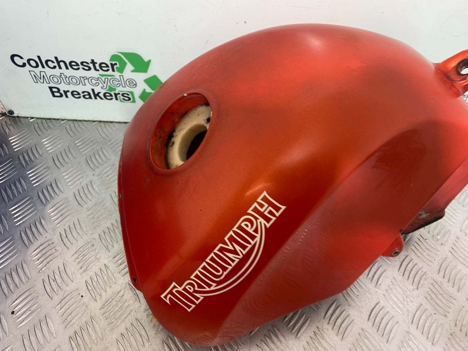 TRIUMPH T509 SPEED TRIPLE PETROL TANK  YEAR 1997-1998 (CMB1144)