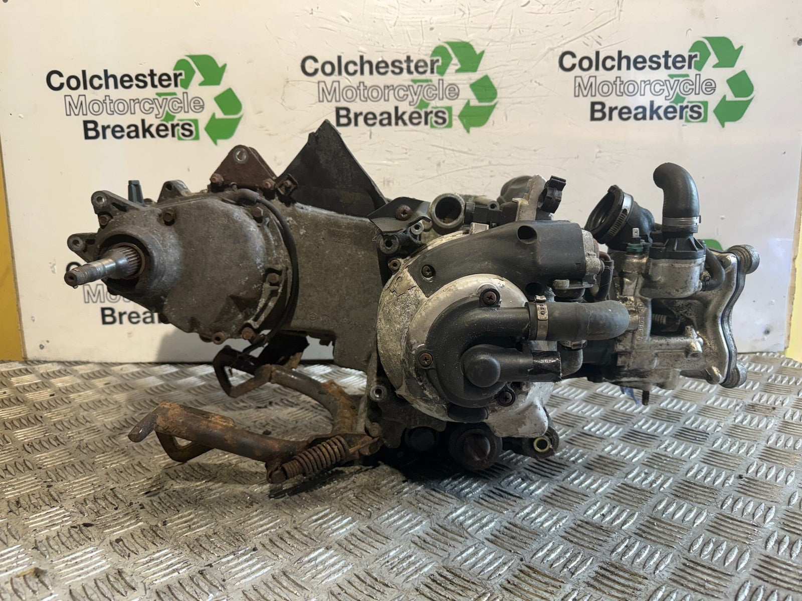 PIAGGIO VESPA GT125 L ENGINE YEAR 2003 - 2006 (CMB1300)