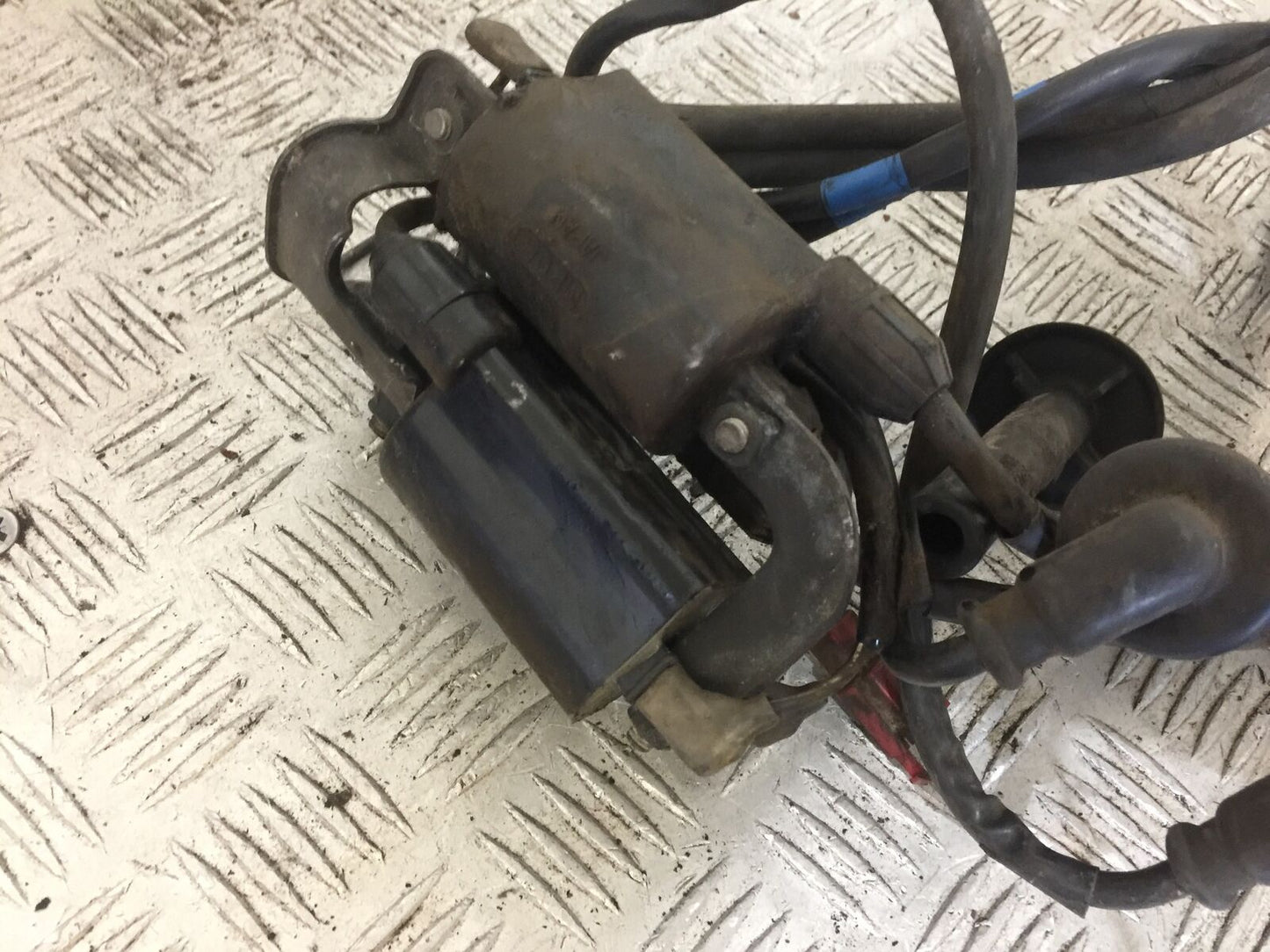 HONDA CB1 CB-1 CB 1 400 COILS AND CAPS  YEAR 1989-1990 (STOCK 739)