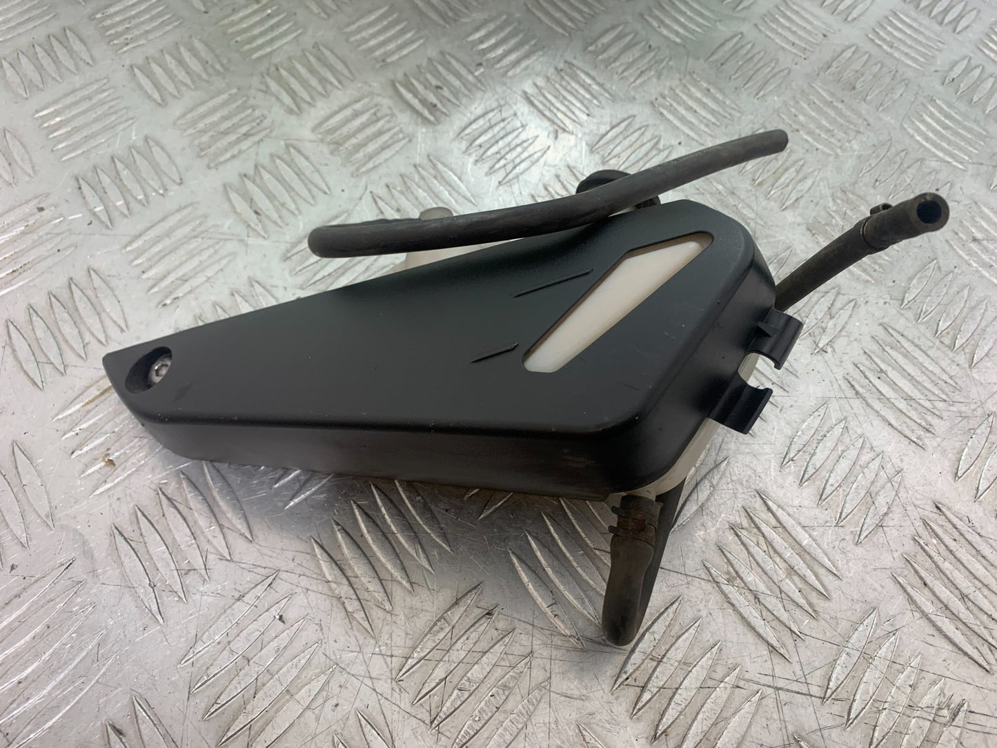 TRIUMPH TIGER 800 XRT COOLANT BOTTLE   2018-2020 (CMB1193)