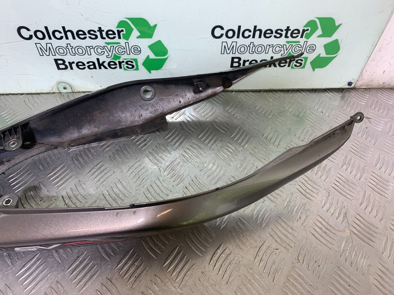 SUZUKI SV650 X SV 650 X TAIL PIECE   YEAR 2018-2022  (CMB1081)