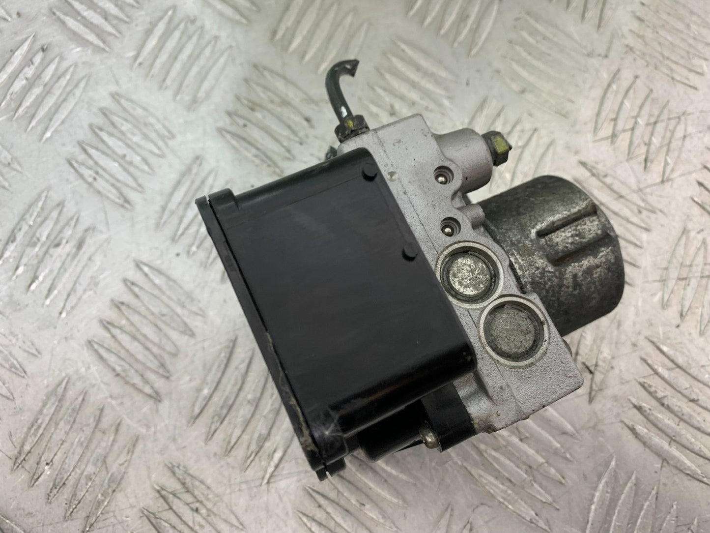 HONDA CBF600 CBF 600 ABS PUMP  YEAR 2004-07  (CMB1305)