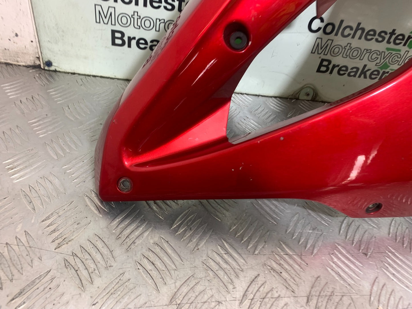 YAMAHA YZF1000 THUNDERACE RIGHT FAIRING PANEL YEAR 1997-2000 (CMB1204)