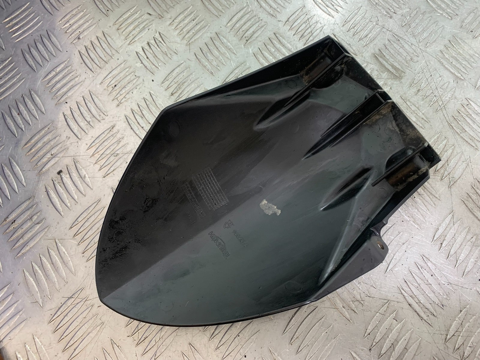 TRIUMPH SPEED TRIPLE R 1050 HUGGER  2009 (CMB1183)