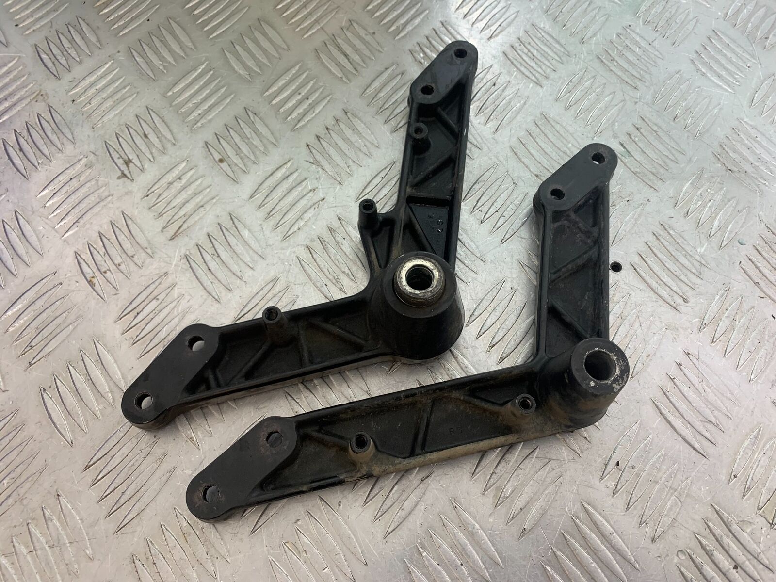 SUZUKI DL 650 V-STROM ENGINE BRACKETS  YEAR 2020 (CMB1117)