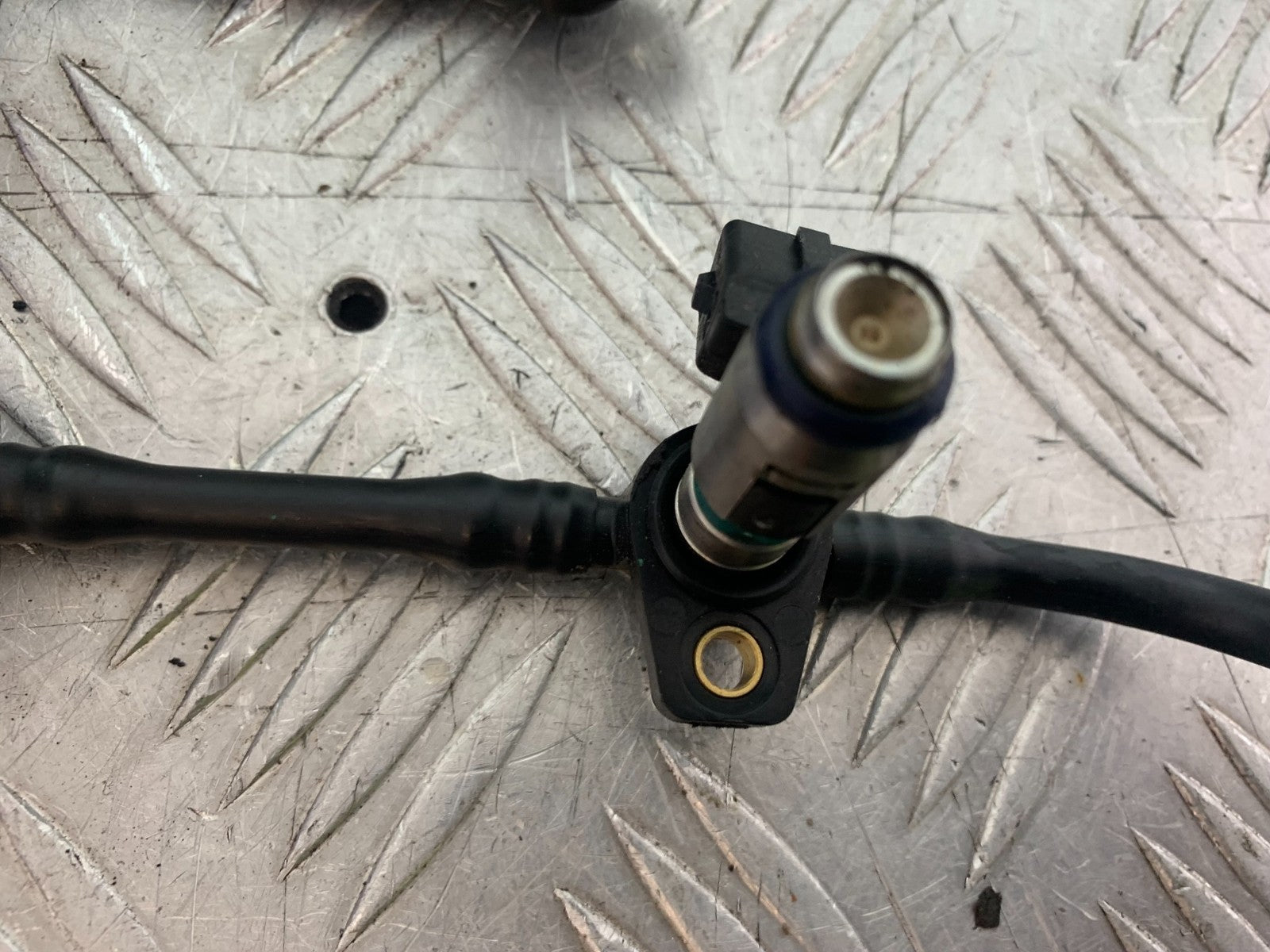 APRILIA RSV4 FACTORY INJECTORS  YEAR 2009-2012 (CMB1224)