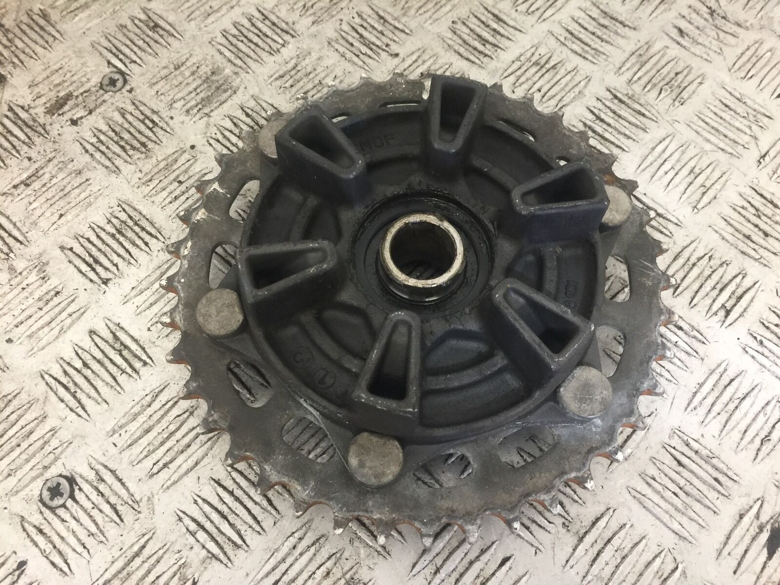 HONDA CBR600 CBR 600 RR REAR SPROCKET CARRIER   2007-2011 (STOCK 725)