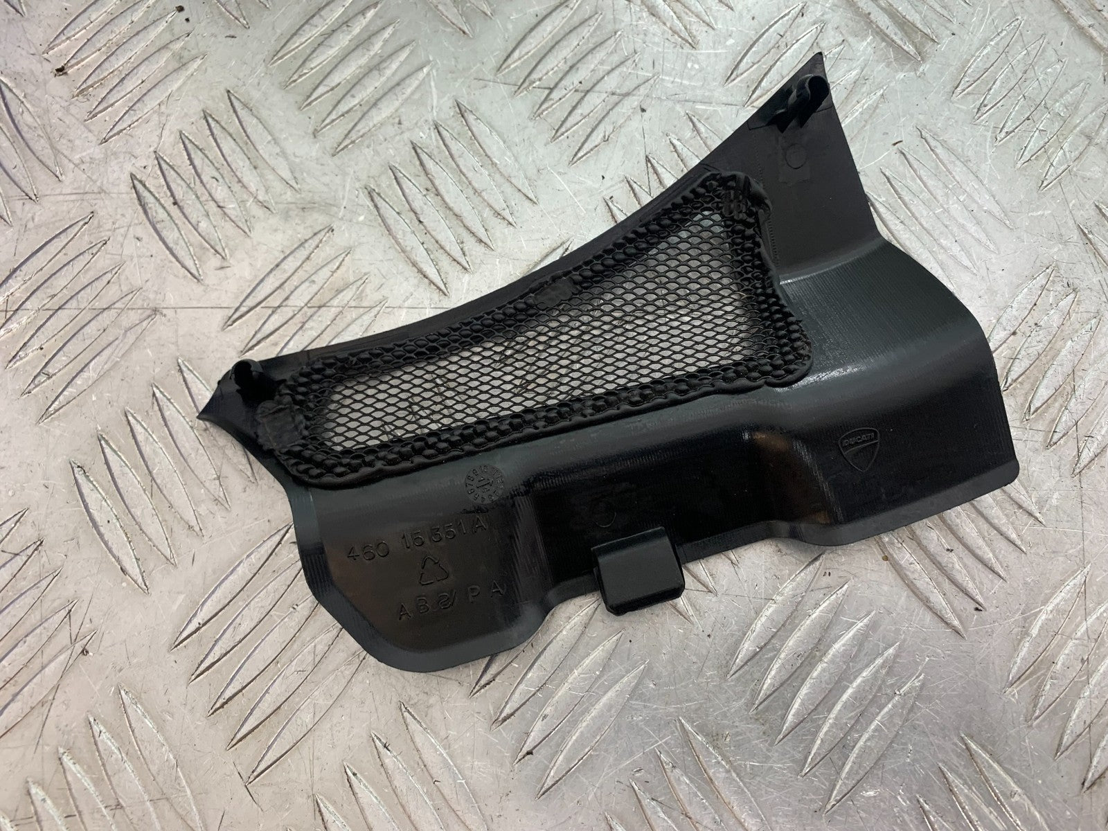 DUCATI 1299 PANIGALE FUSE COVER    YEAR 2016 (CMB 1187)
