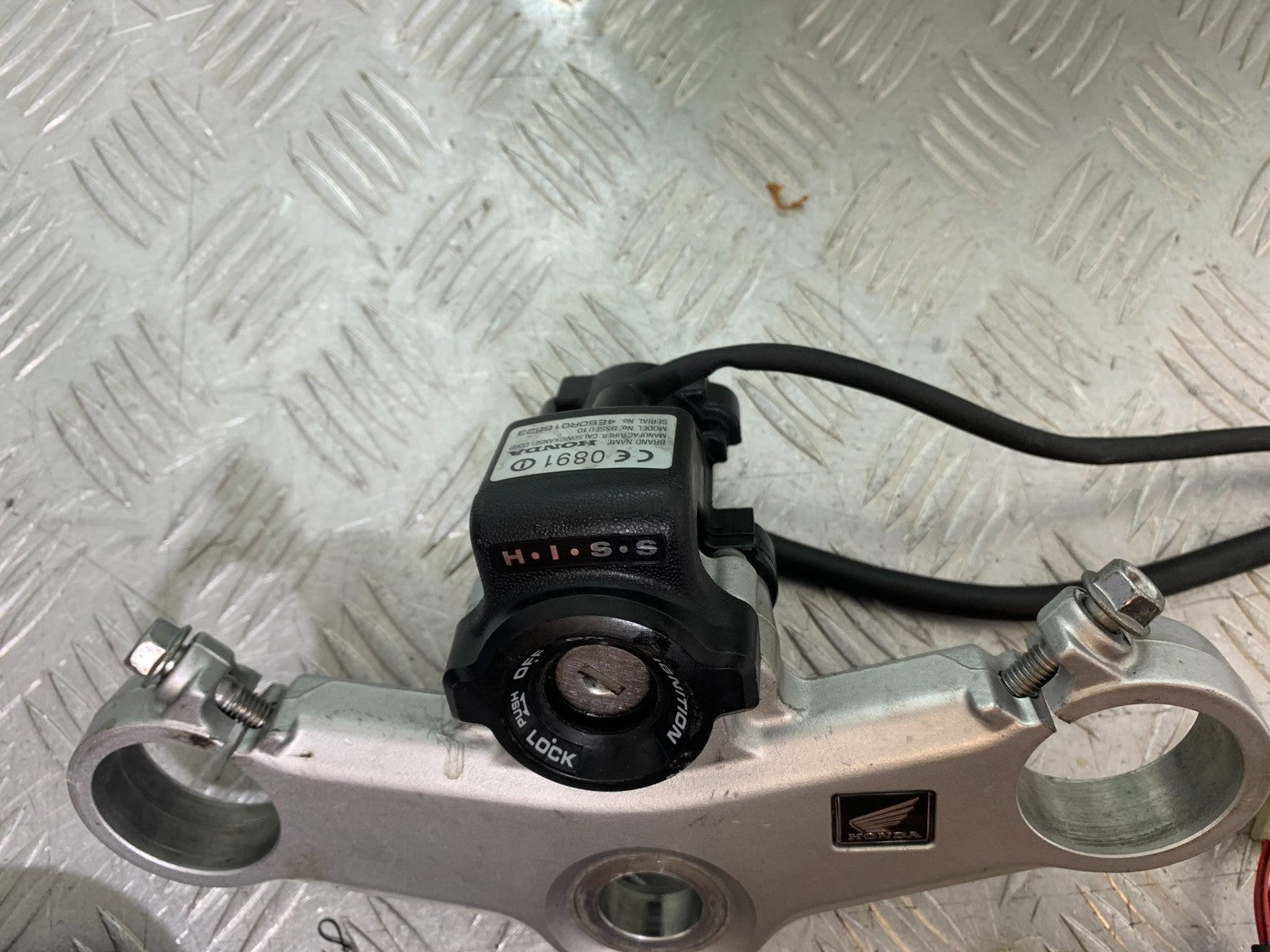 HONDA VFR800 VFR 800 V-TEC ECU LOCKS KEY  YEAR 2002 -09 (CMB1296)