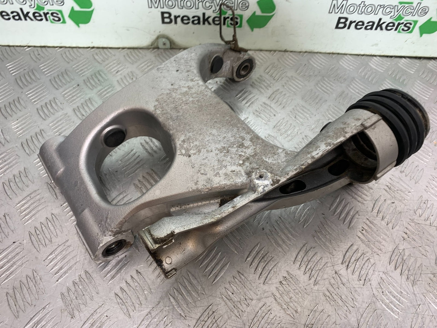 KAWASAKI GTR1400 GTR 1400 SWINGARM YEAR 2007-2009 (CMB1306)