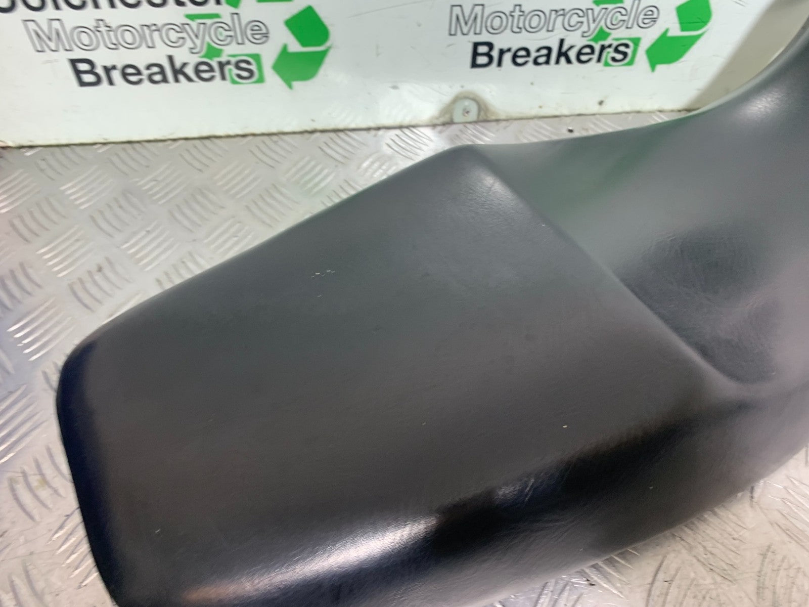 KAWASAKI ZZR1100 D SEAT YEAR 1993-2001 (CMB1289)
