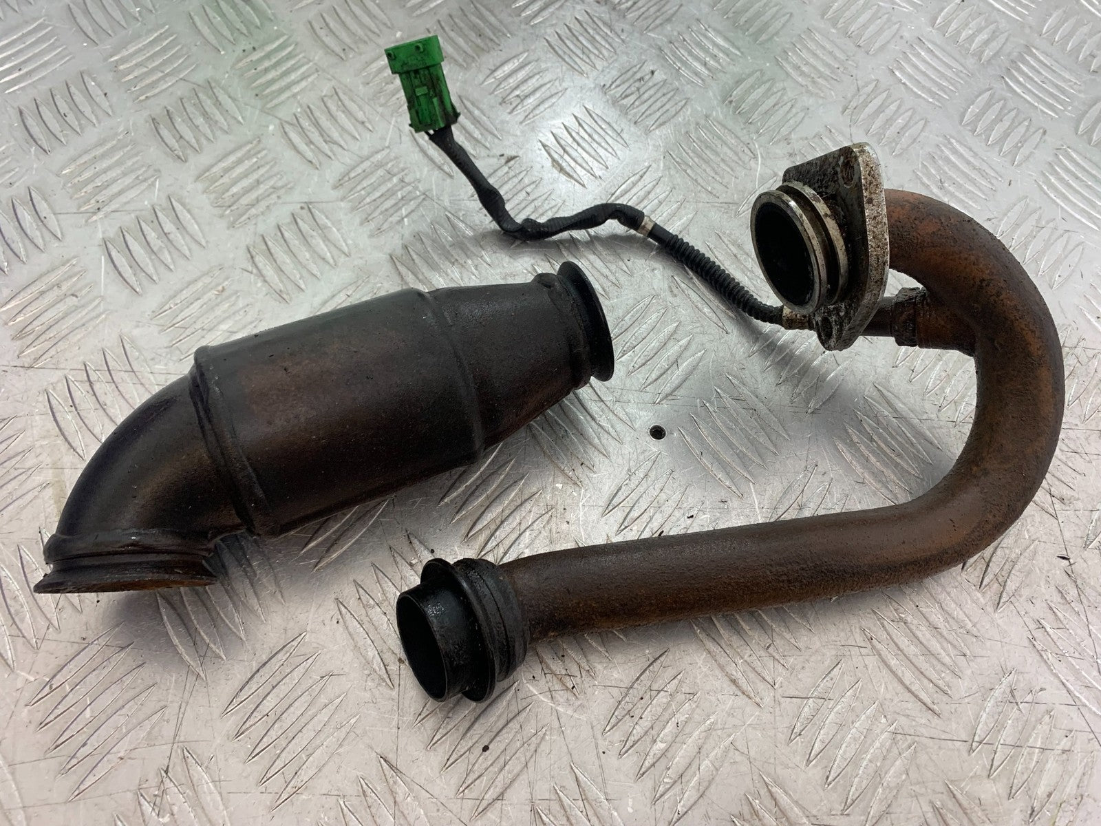 KTM RC125 RC 125 EXHAUST DOWNPIPE  YEAR 2017-2022 (CMB 1244)