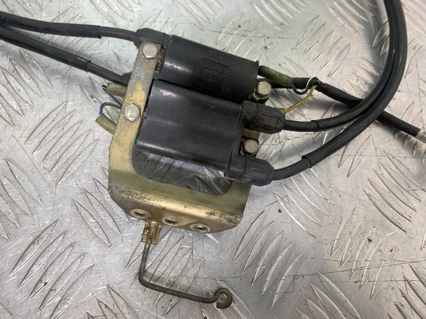 HONDA ST1100 PAN EUROPEAN COILS AND CAPS  YEAR 1993-2001 (CMB1195)