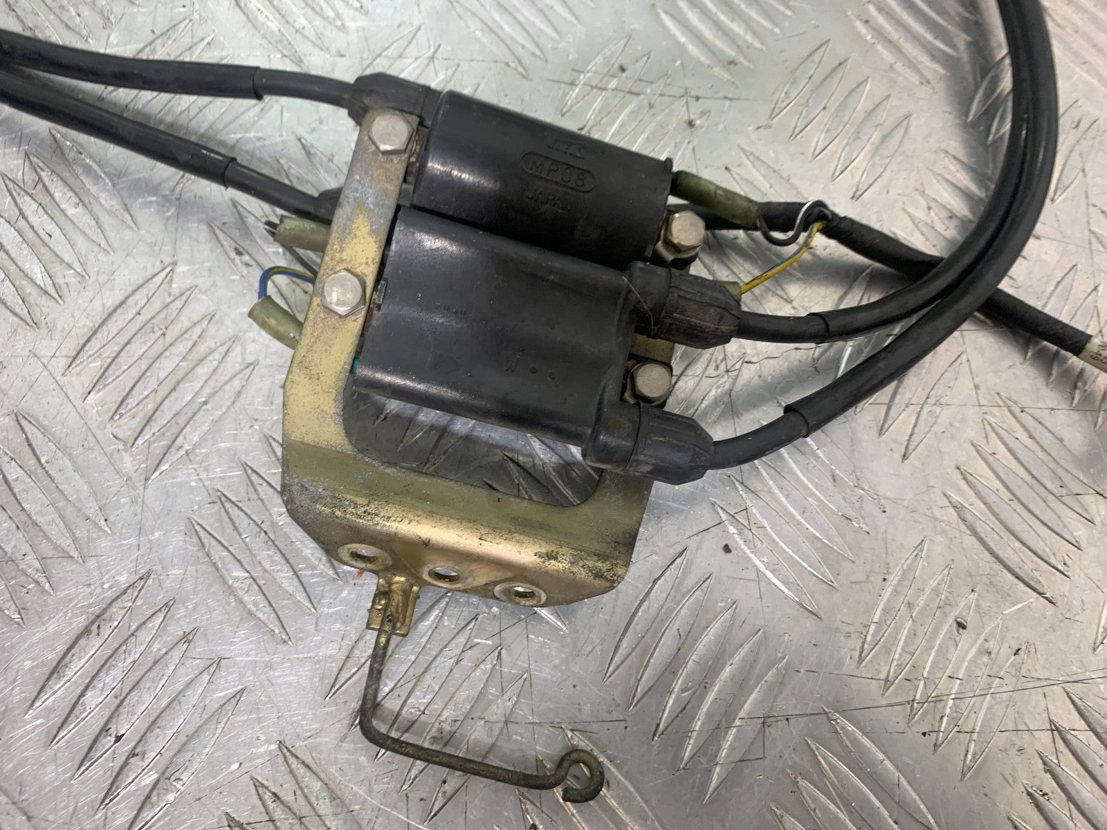 HONDA ST1100 PAN EUROPEAN COILS AND CAPS  YEAR 1993-2001 (CMB1195)