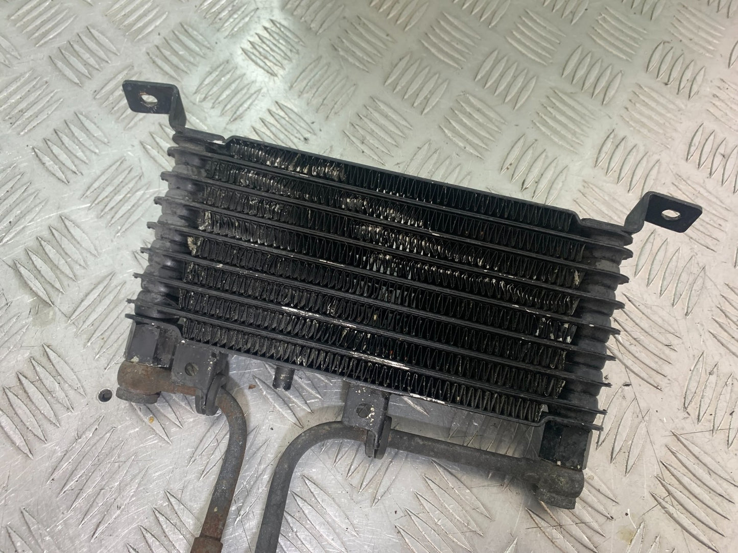 TRIUMPH 955i SPRINT ST OIL COOLER AND LINES   1999-2004 (CMB1176)