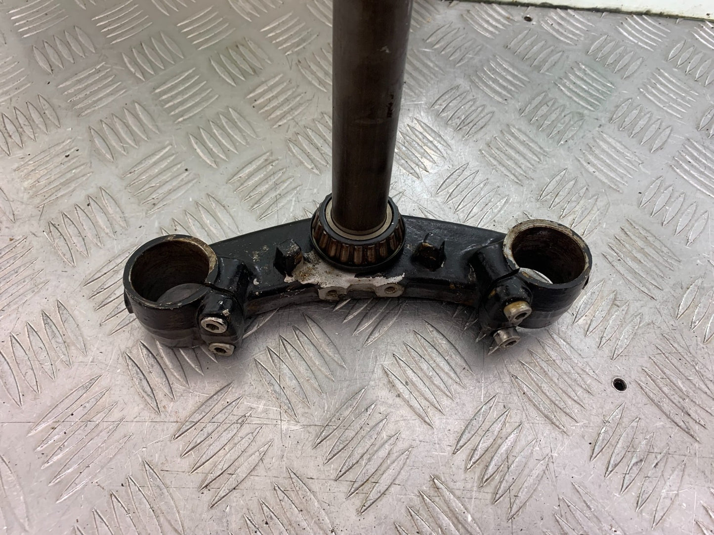 YAMAHA XV1100 XV 1100 VIRAGO BOTTOM YOKE 1990-1999 (CMB1190)