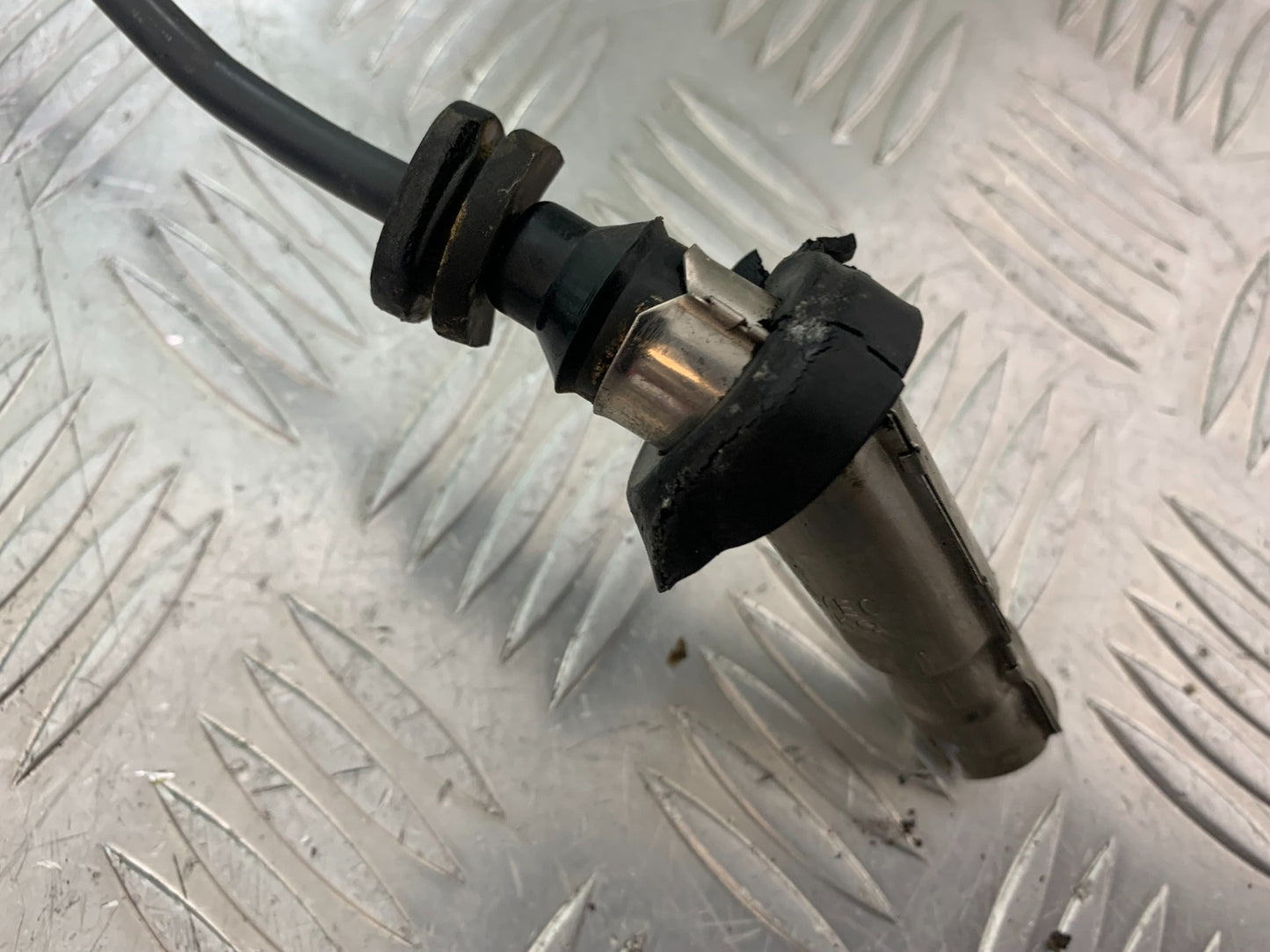 PIONEER XF250 COIL AND CAP  YEAR 2009 (CMB1143)