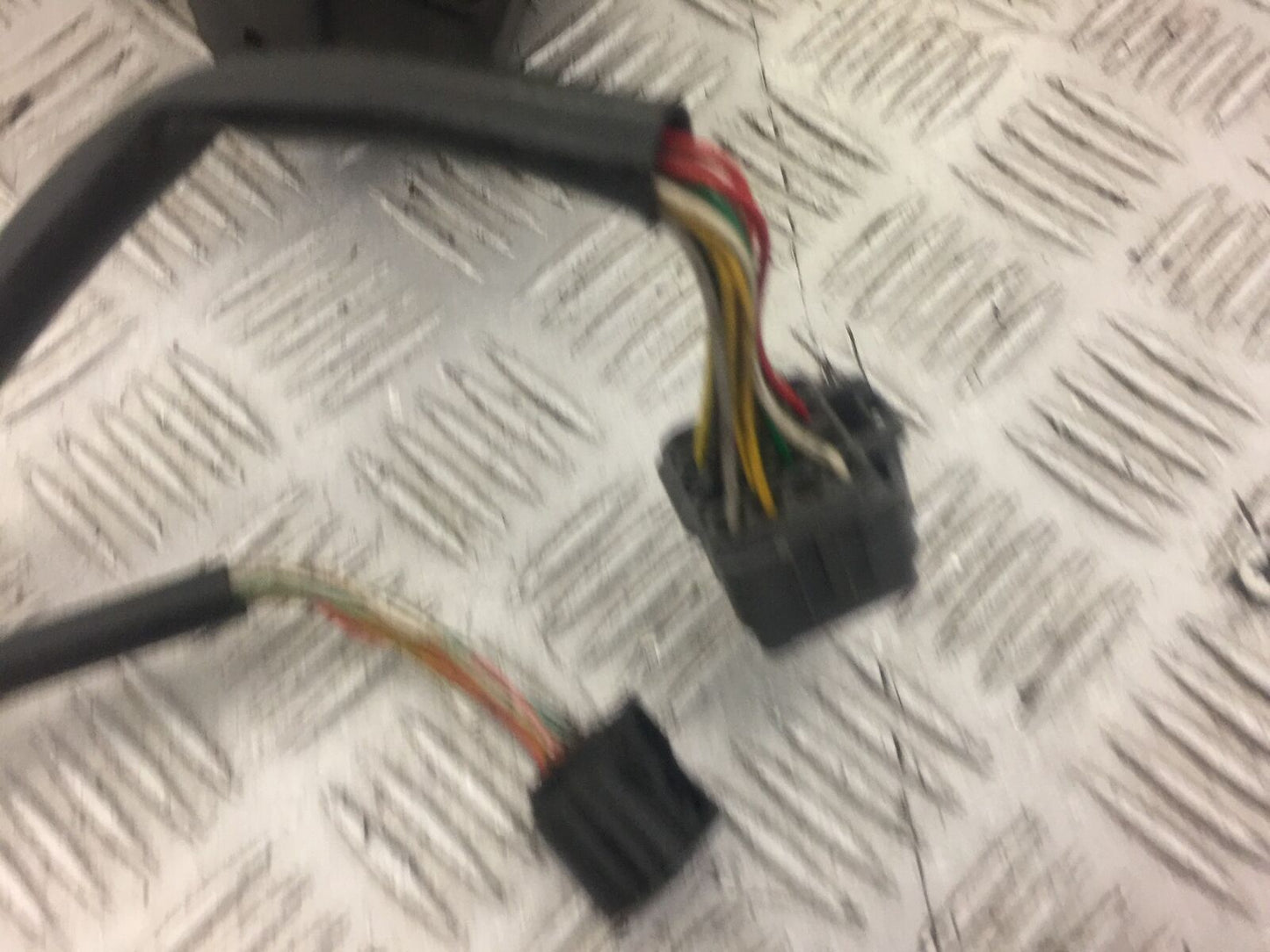 TRIUMPH TIGER 800 XRT RIGHT SWITCH GEAR YEAR 2015-2017 (STOCK 506)