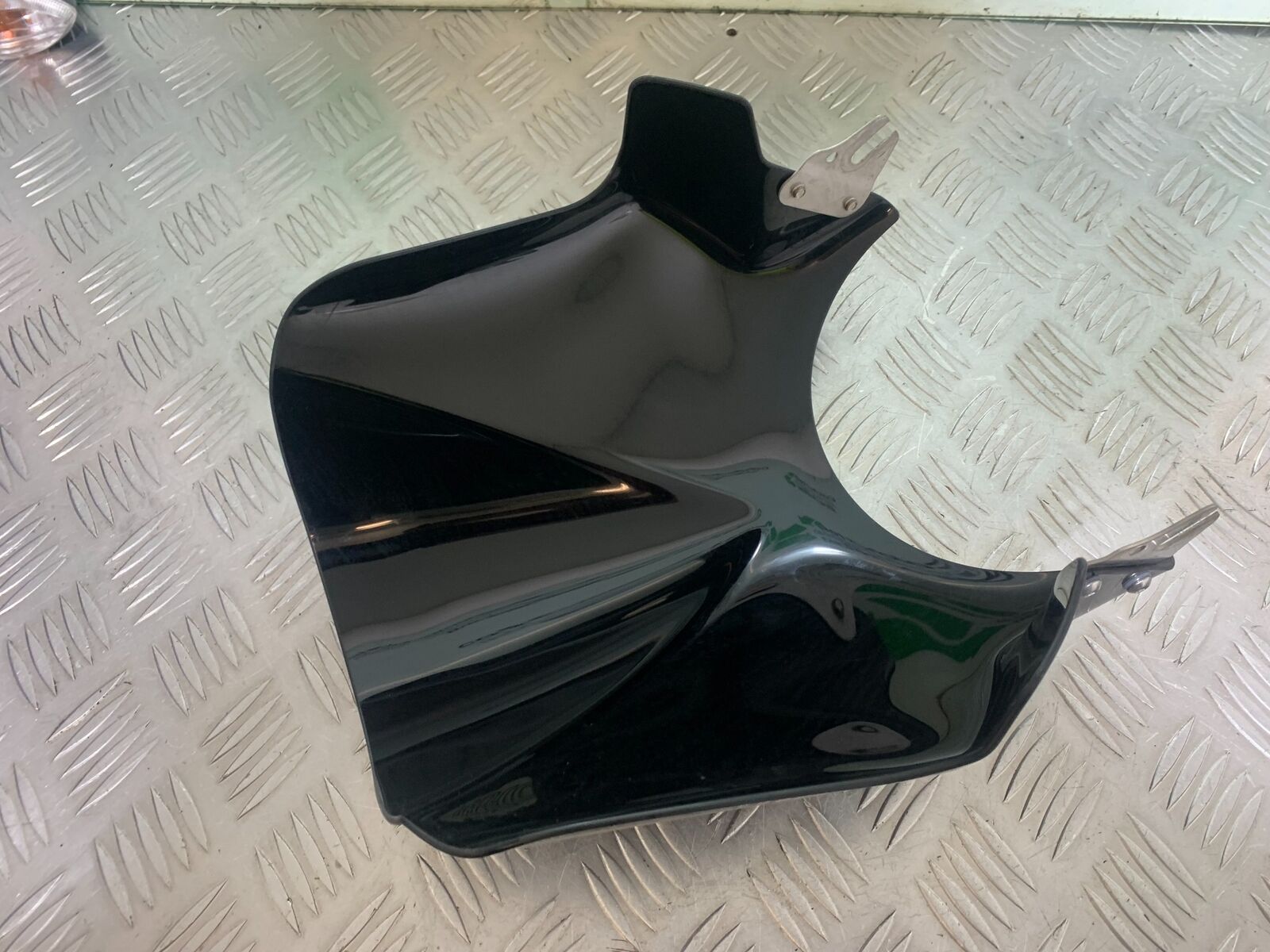 YAMAHA XSR900 XSR 900 PUIG SCREEN    YEAR 2021-2022 (CMB1073)