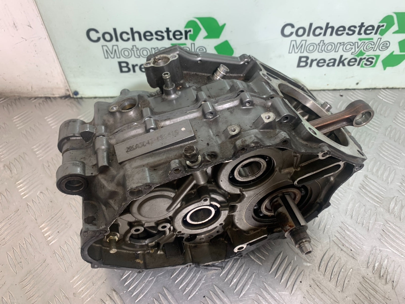 APRILIA 650 PAGASO STRADA CRANKSHAFT AND CASINGS  YEAR 2005-2010 (CMB1057)