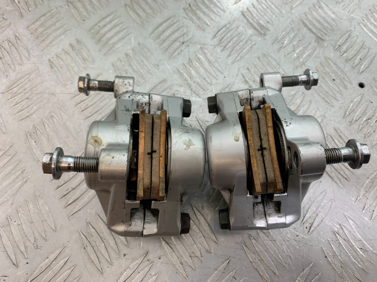 YAMAHA XV1100 XV 1100 VIRAGO FRONT CALIPERS  1990-1999 (CMB1190)