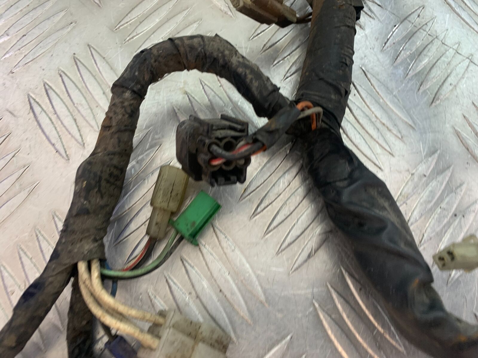YAMAHA YZF600 YZF 600 THUNDERCAT WIRING LOOM   1996-2003 (CMB1134)
