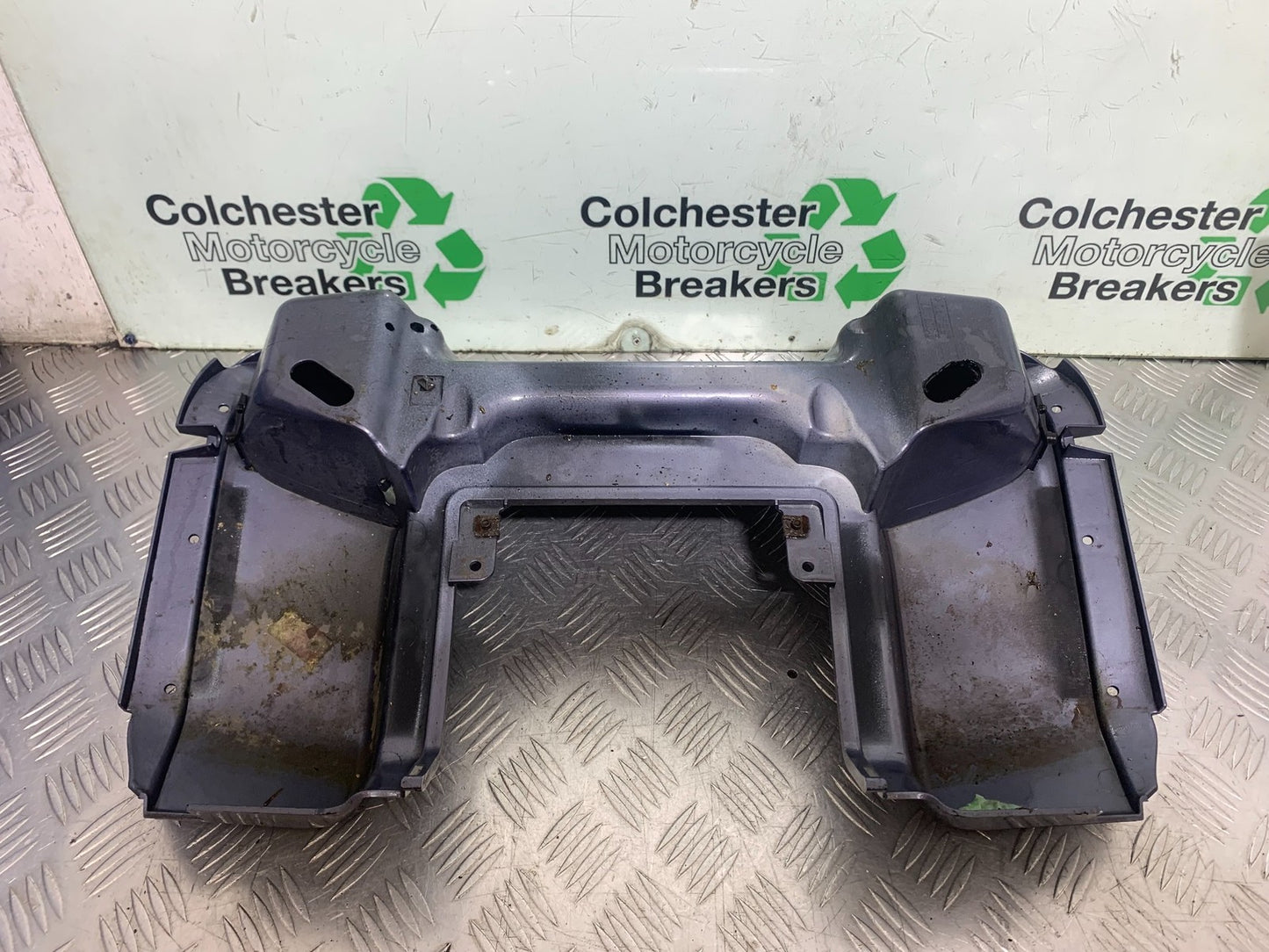 BMW K1200 K 1200 LT TAIL PIECE   YEAR 1999-07 (CMB1271)
