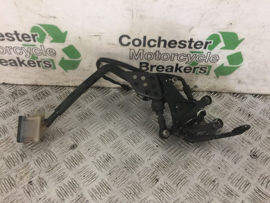 HONDA CBR600 CBR 600 RR FRONT RIGHT HANGER YEAR 2009-2012 (STOCK 804)