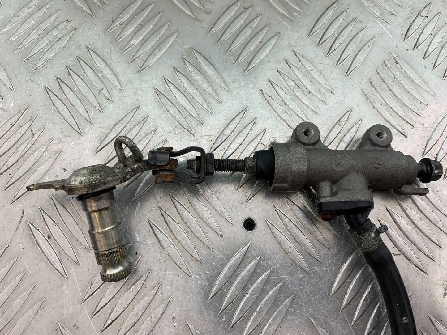HONDA CRF1000 (DCT) AFRICA TWIN REAR MASTER CYLINDER  YEAR 2017 (CMB1030)