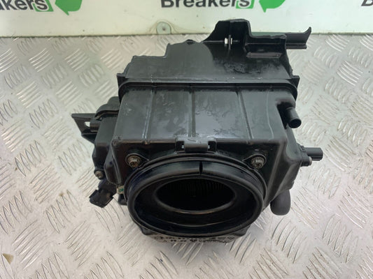 TRIUMPH THUNDERBIRD 1600 AIRBOX   YEAR 2011 (CMB1107)