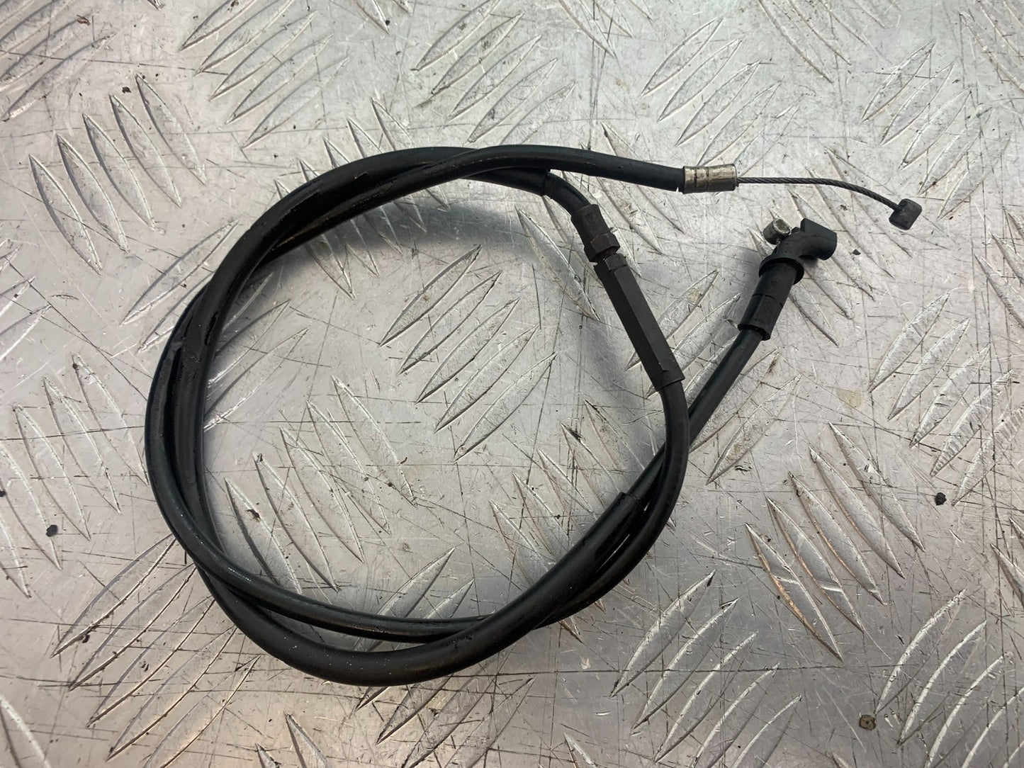 KAWASAKI GPZ600 GPZ 600 1X THROTTLE CABLE  YEAR 1988-90 (CMB1258)