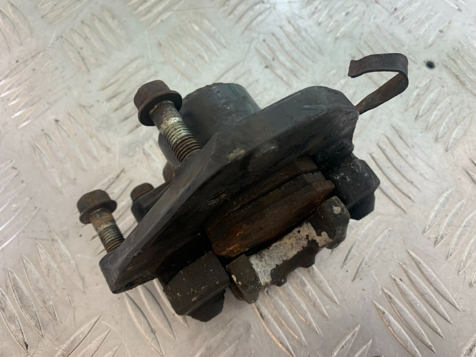 HONDA CX500 CX 500 FRONT LEFT CALIPER YEAR 1980 (CMB1131)