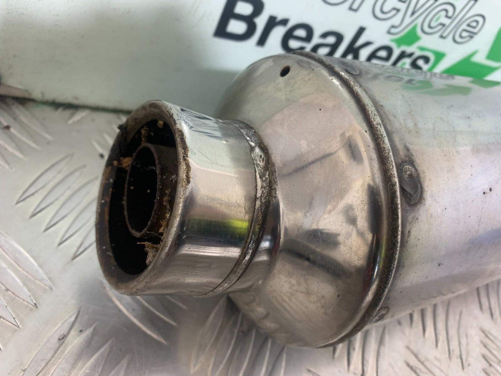 SUZUKI GSX750 INAZUMA SILENCER  YEAR 1998-2003 (CMB1308)