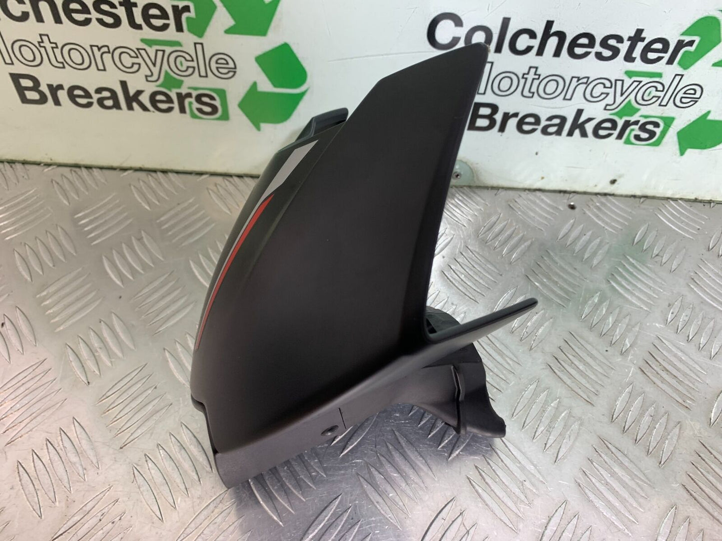 TRIUMPH 1050 SPEED TRIPLE RS TOP COWL FAIRING  YEAR 2018-2020 (CMB1029)