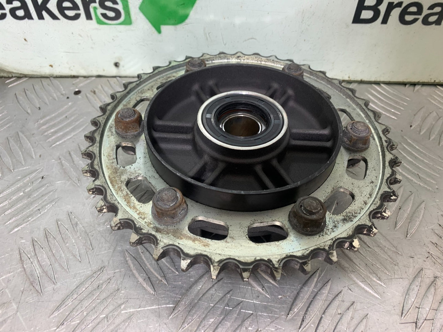 HONDA CBR1000 rr FIREBLADE REAR SPROCKET CARRIER   2012-2016 (CMB1280)