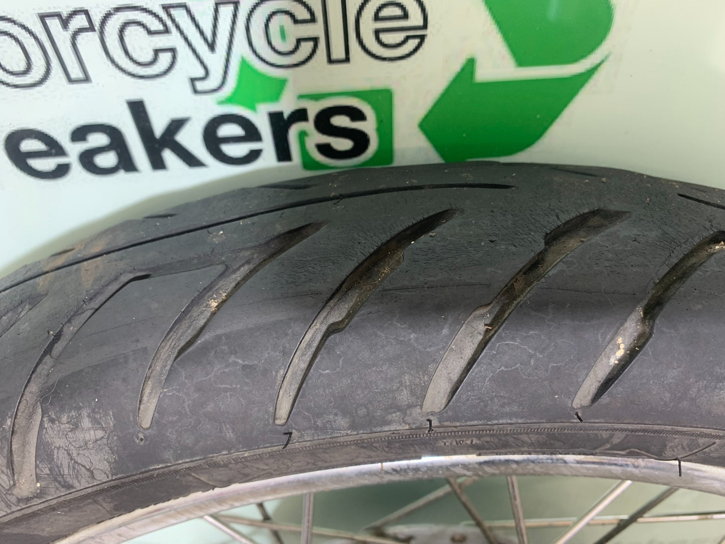 ROYAL ENFIELD BULLET 500 EFI REAR WHEEL  YEAR 2008 - 2016 (CMB1153)