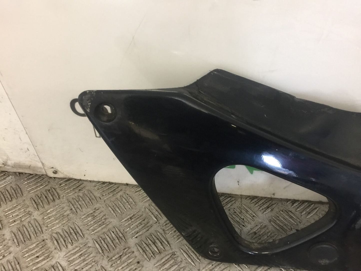 HONDA XL1000 VARADERO LEFT SIDE PANEL YEAR 2000 (STOCK 343)