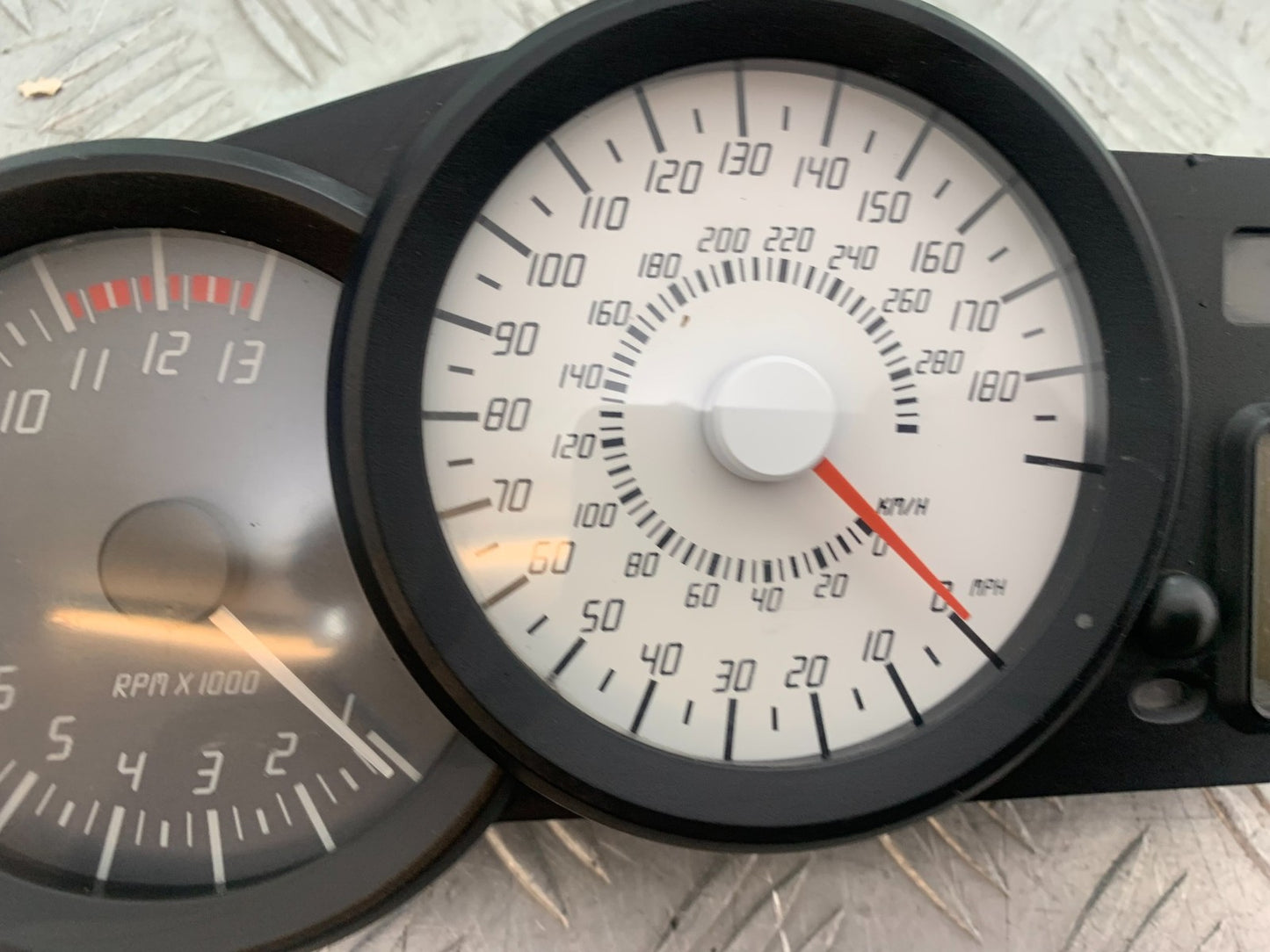 BMW K1300 S K 1300 S CLOCKS SPEEDO DASH   YEAR 2009-16 (CMB1216)