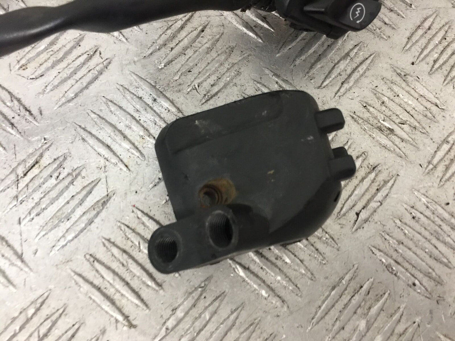 HONDA CB125 F CB 125 F RIGHT SWITCH GEAR YEAR 2015-2020  (STOCK 866)
