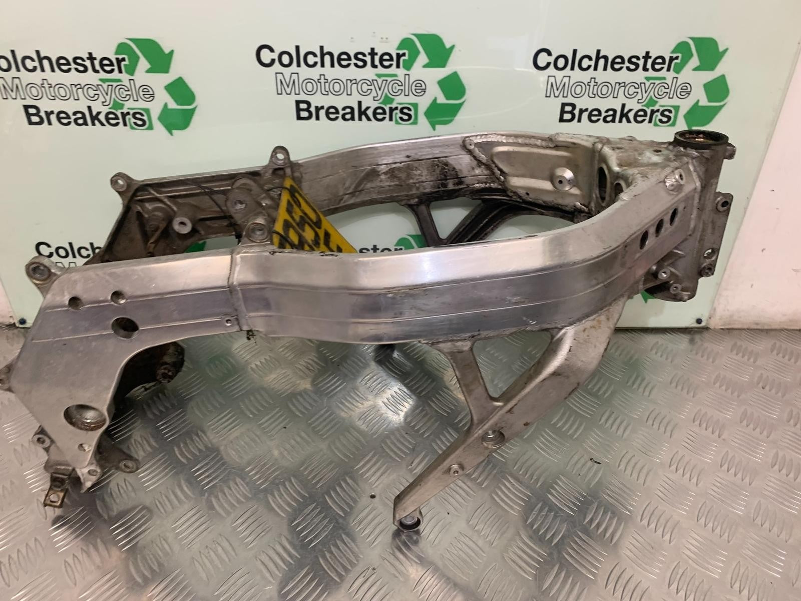 HONDA CBR 400 NC23 TRI-ARM FRAME AND REG  YEAR YEAR 1987-89 (STOCK 969)