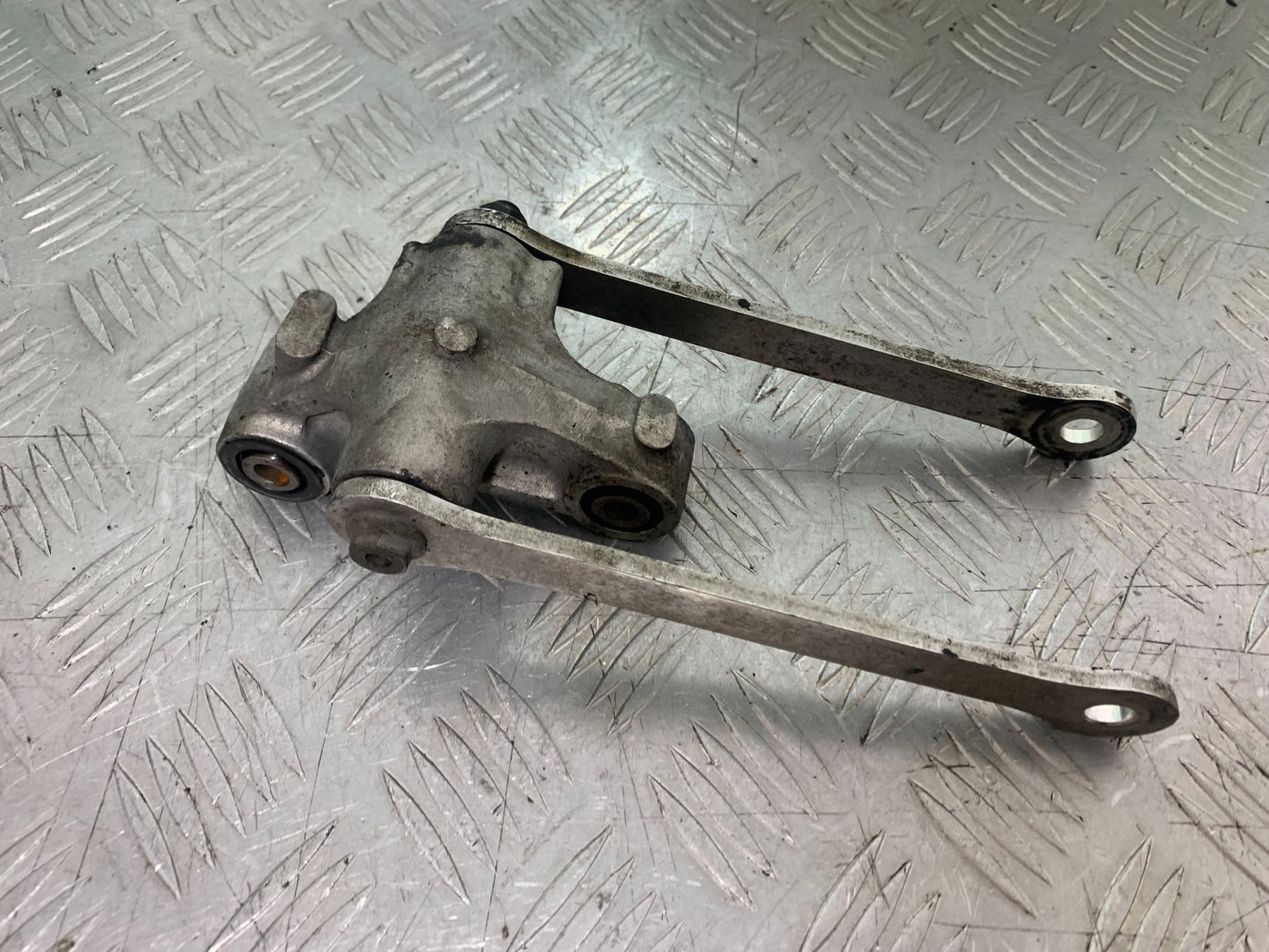 KAWASAKI ZX10R ZX10 R REAR SHOCK LINKAGE   2008-2010 (CMB1206)